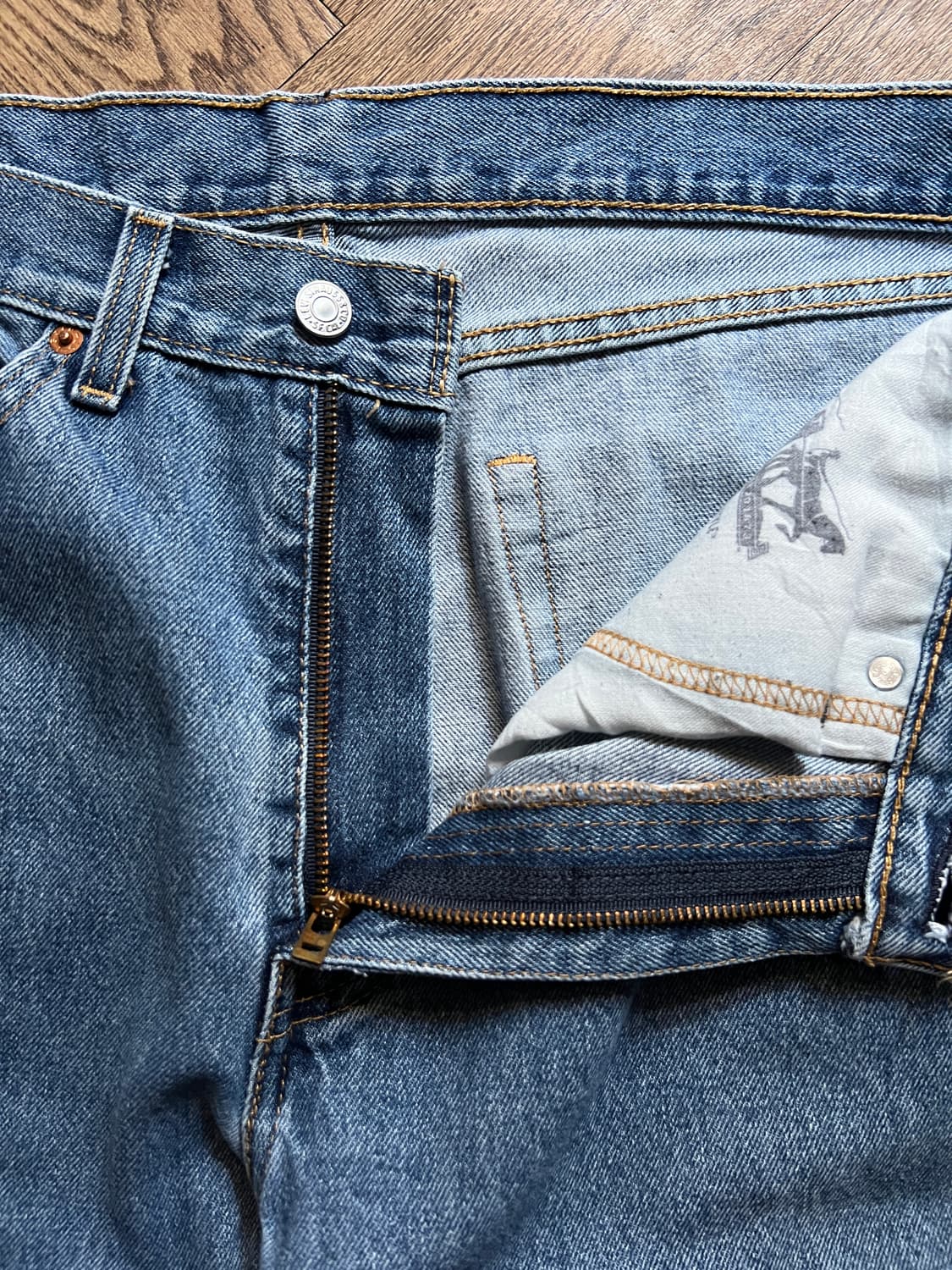 [34]리바이스 505 레귤러 스트레이트핏 데님 팬츠 상품이미지3