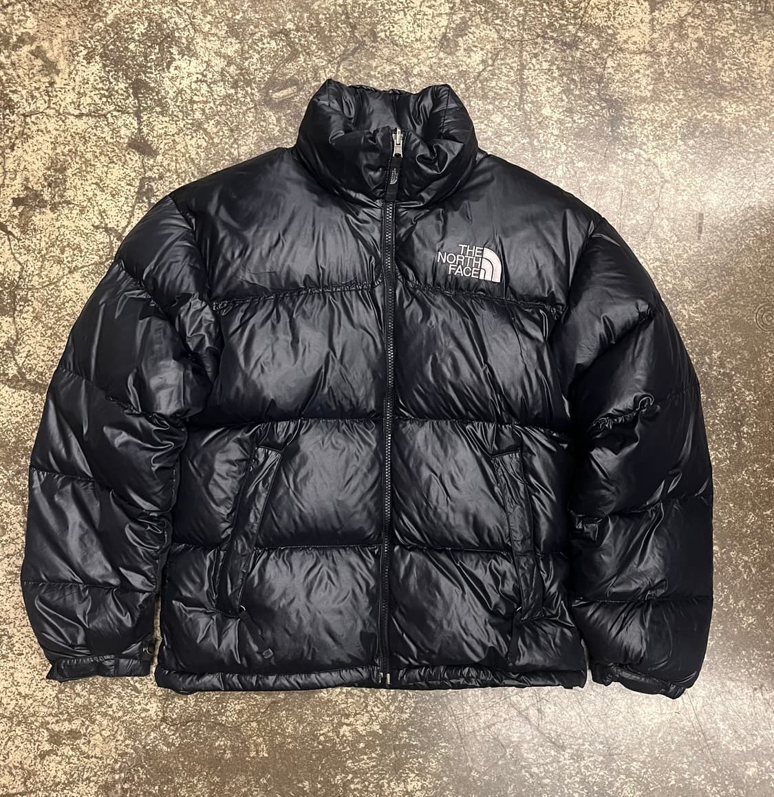 노스페이스 700 유광 구형 눕시 블랙 구스패딩 상품이미지1
