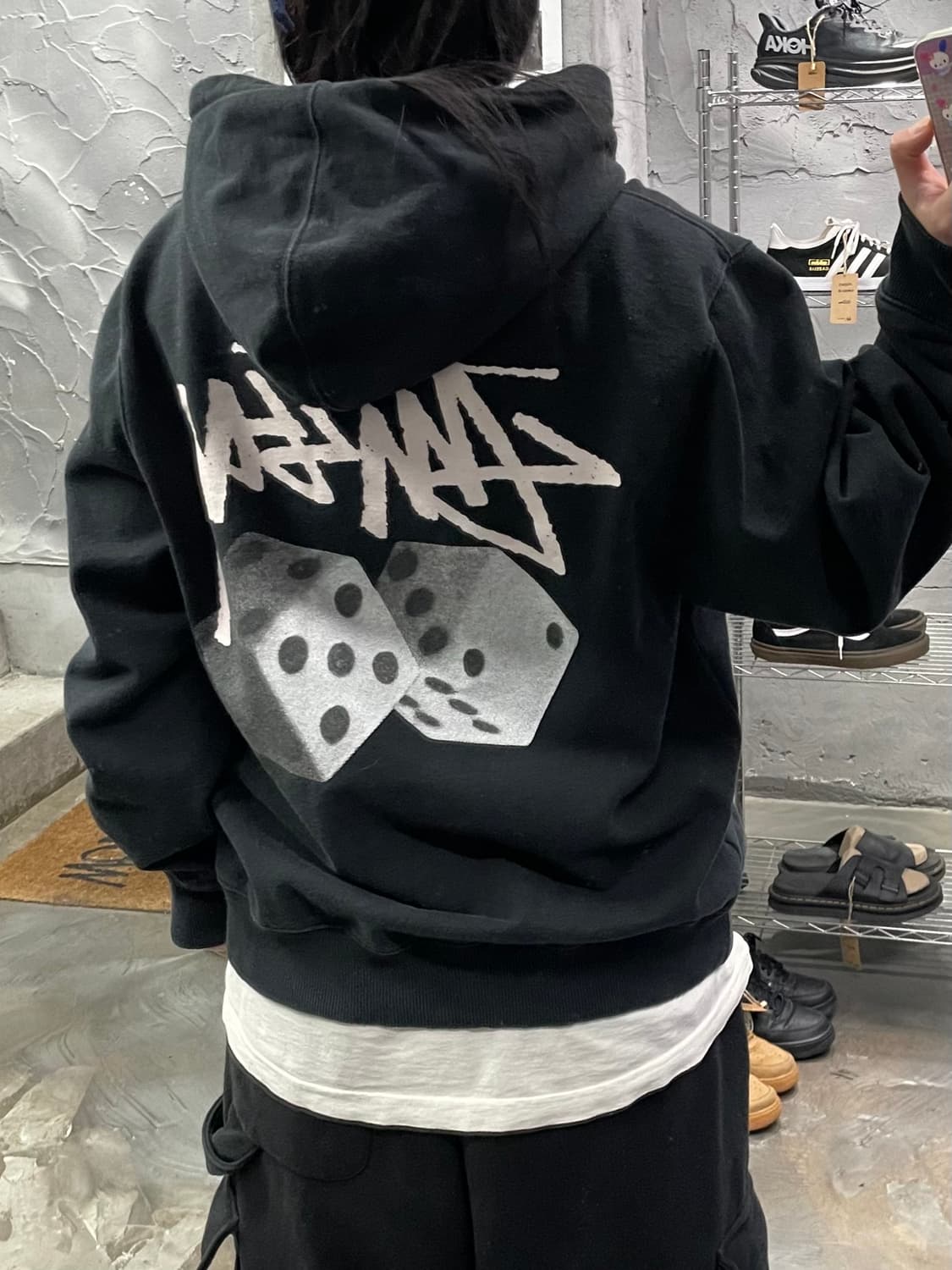 스투시 롤 더 다이스 스웻후드 상품이미지6