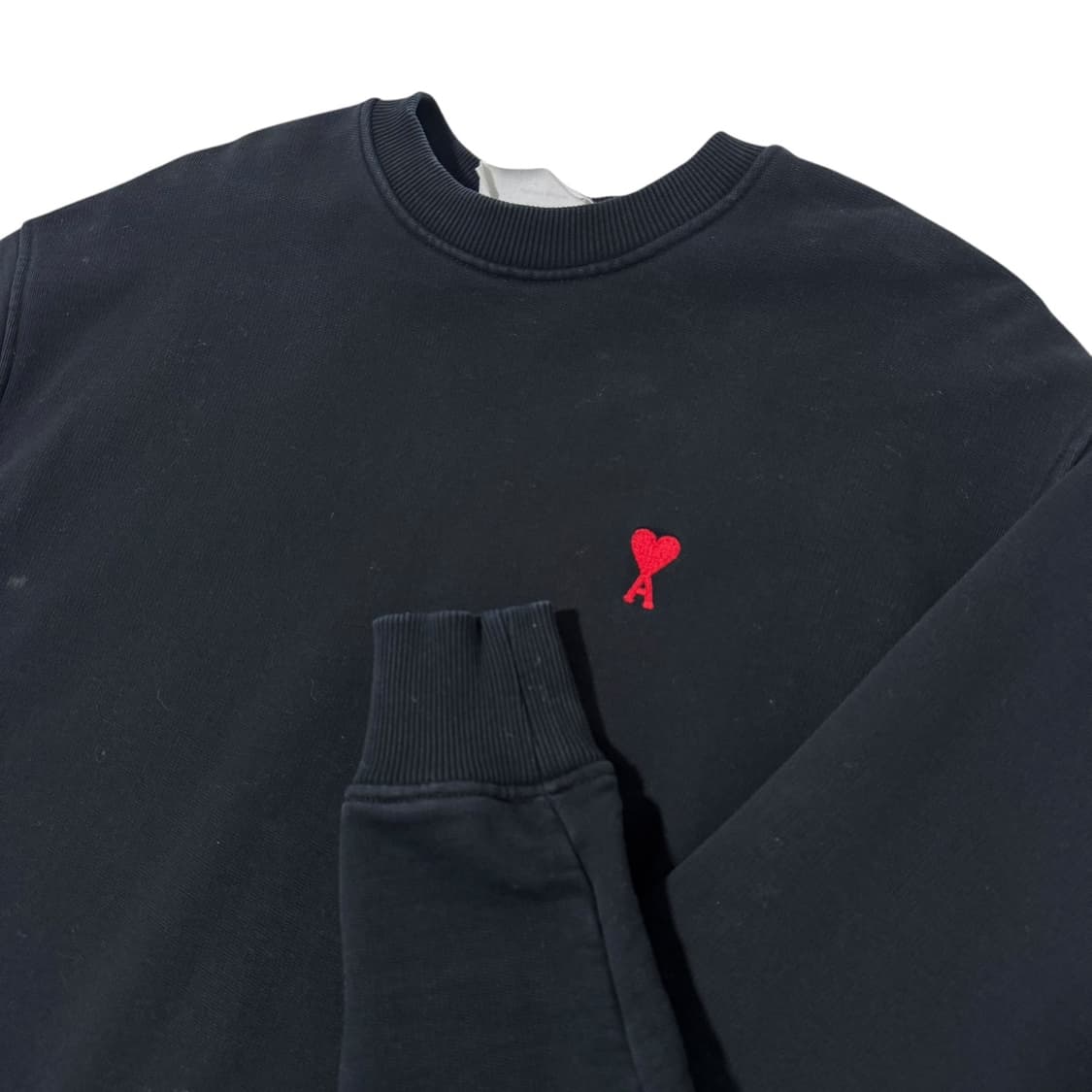 정품 아미 블랙 맨투맨 상품이미지2