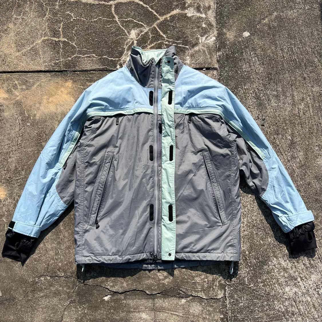 Nike ACG 스톰핏 자켓 상품이미지2