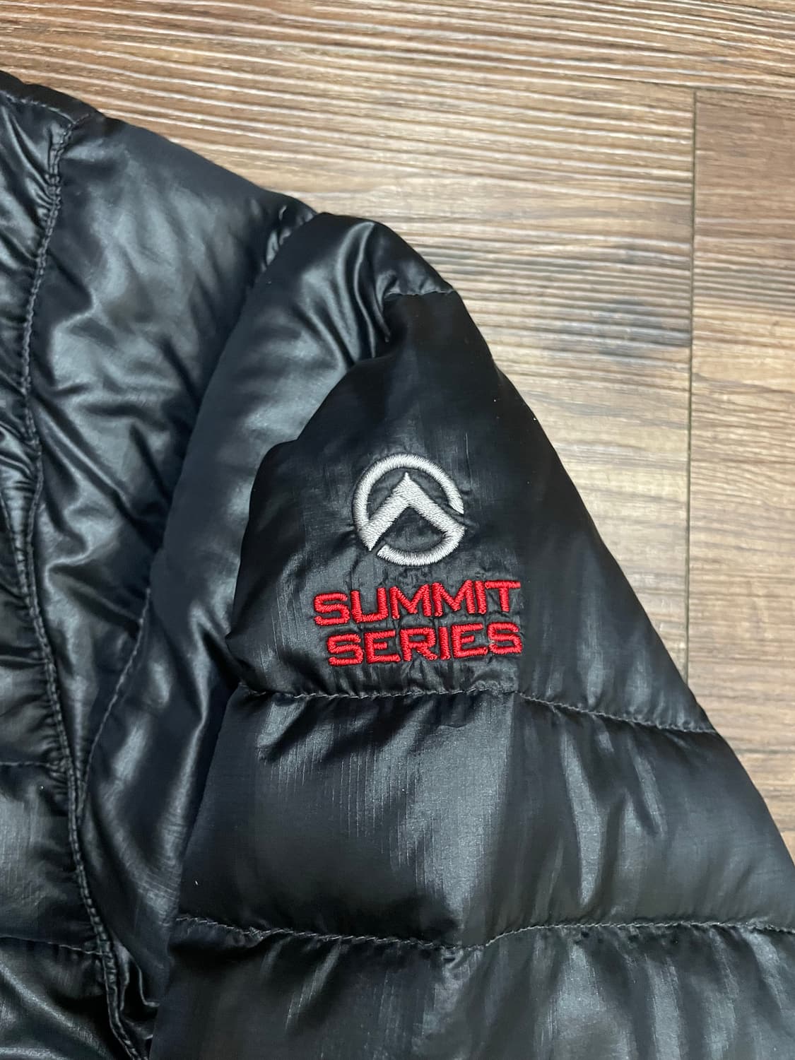 노스페이스 800 퍼텍스 퀀텀 써밋 다운 패딩 자켓 블랙 상품이미지4