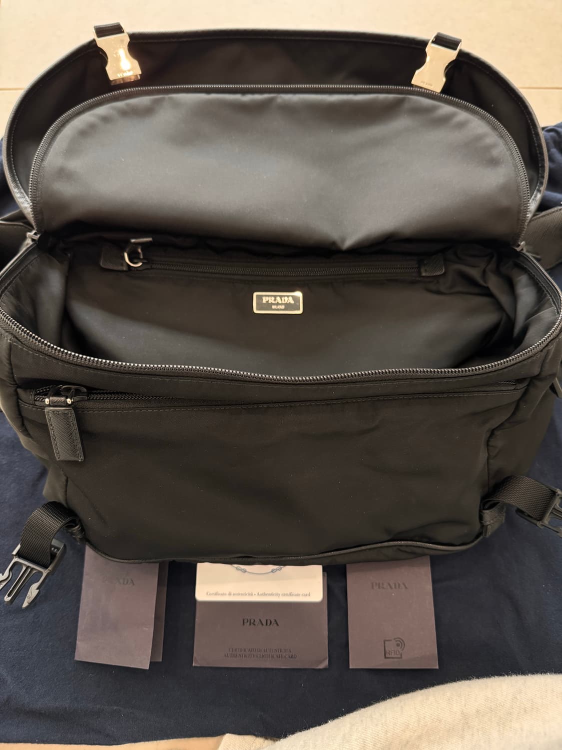 프라다 바이커백 라지(구형) 2VH991 상품이미지6