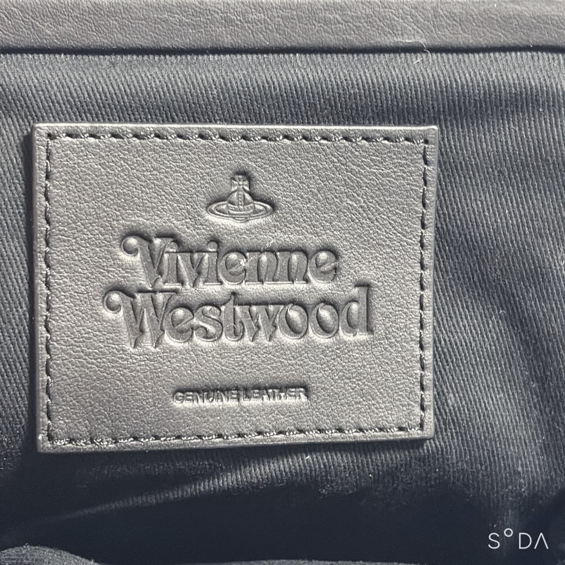 비비안웨스트우드 미니 숄더백 블랙 상품이미지5