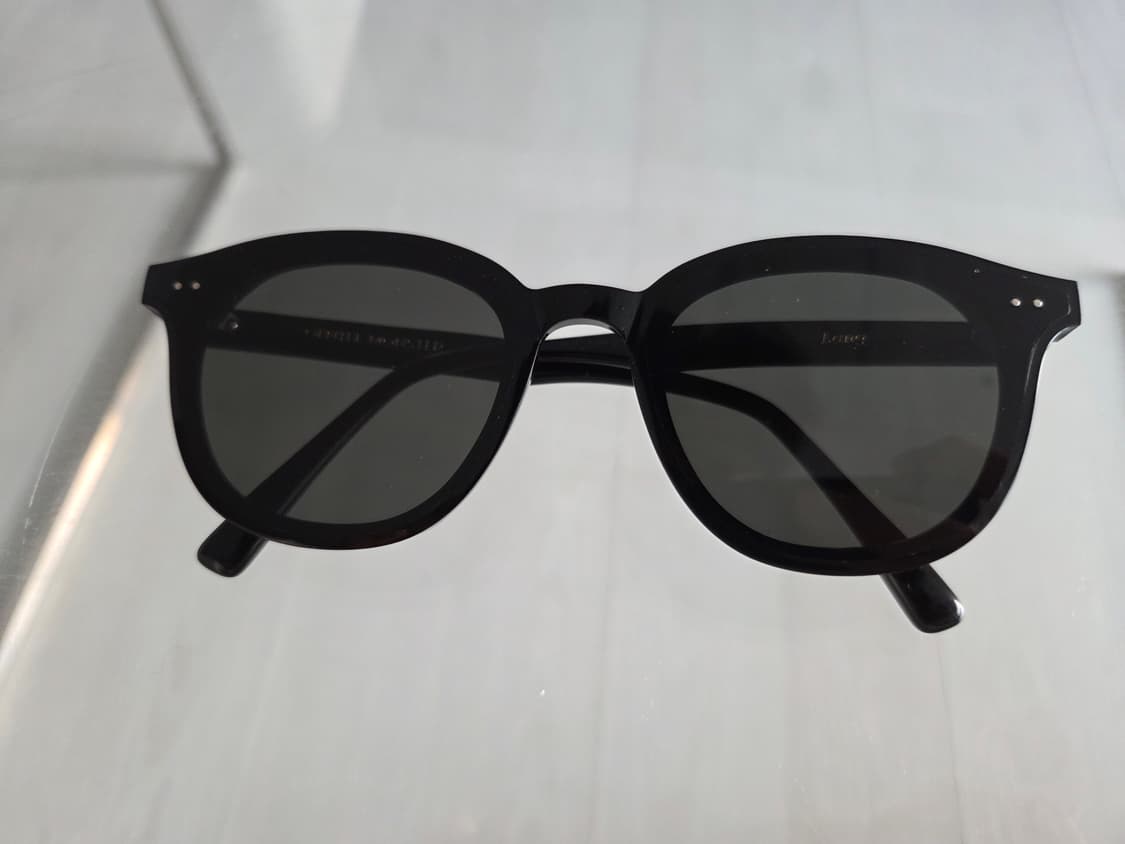 젠틀몬스터 lang 랭 블랙 선글라스 풀박스 상품이미지2