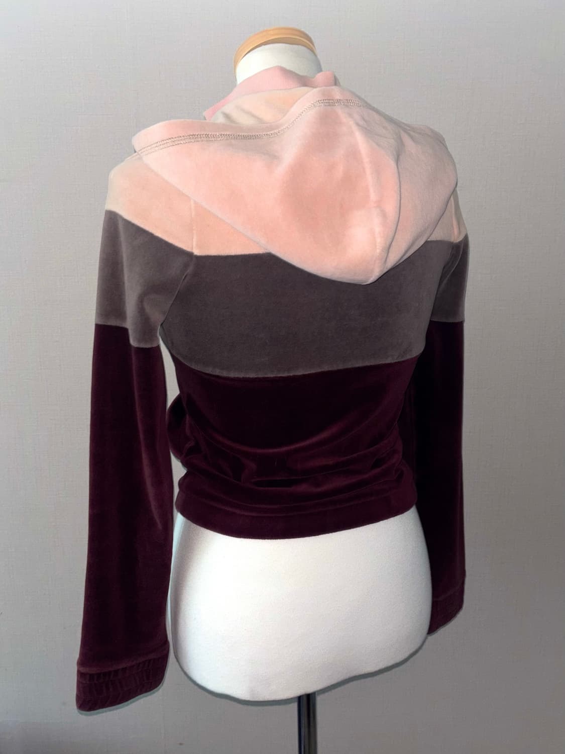 Juicy Couture vintage hooded zip-up 상품이미지3