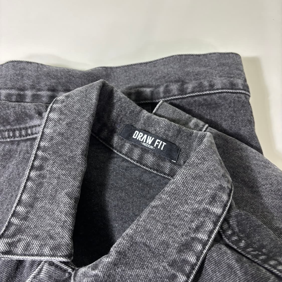M 드로우핏 빈티지워싱 블랙 데님 청자켓 상품이미지4