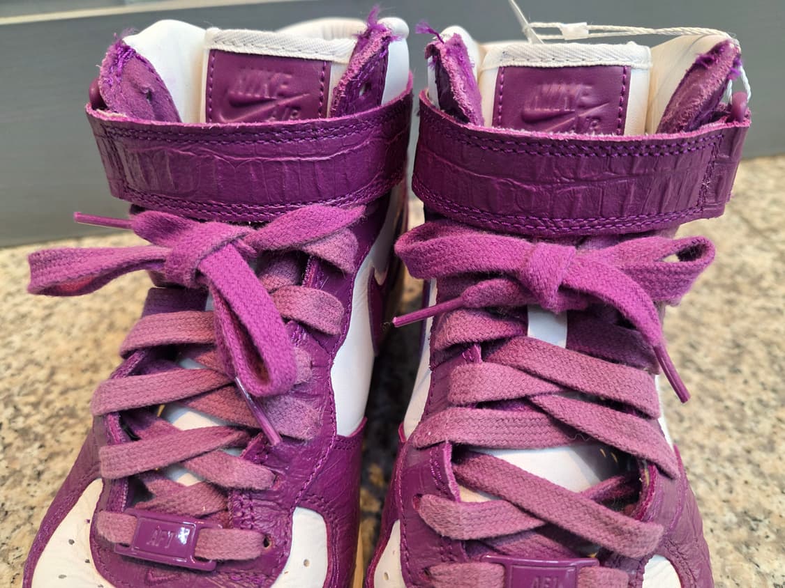 신발은 나이키 우먼스 에어 포스 1 미드 '07 도쿄 03 바이오테크 상품이미지6