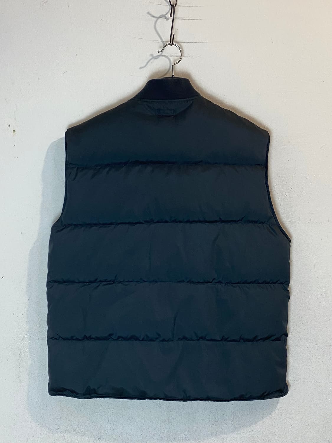 입생로랑 리버시블 패딩 베스트 상품이미지8