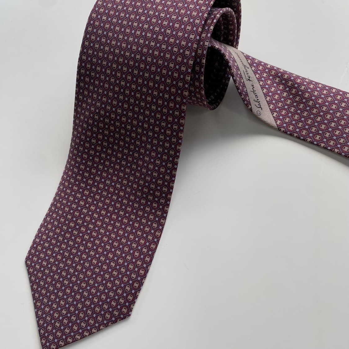 페레가모(Ferragamo) 넥타이 정품명품 8.1cm 상품이미지6
