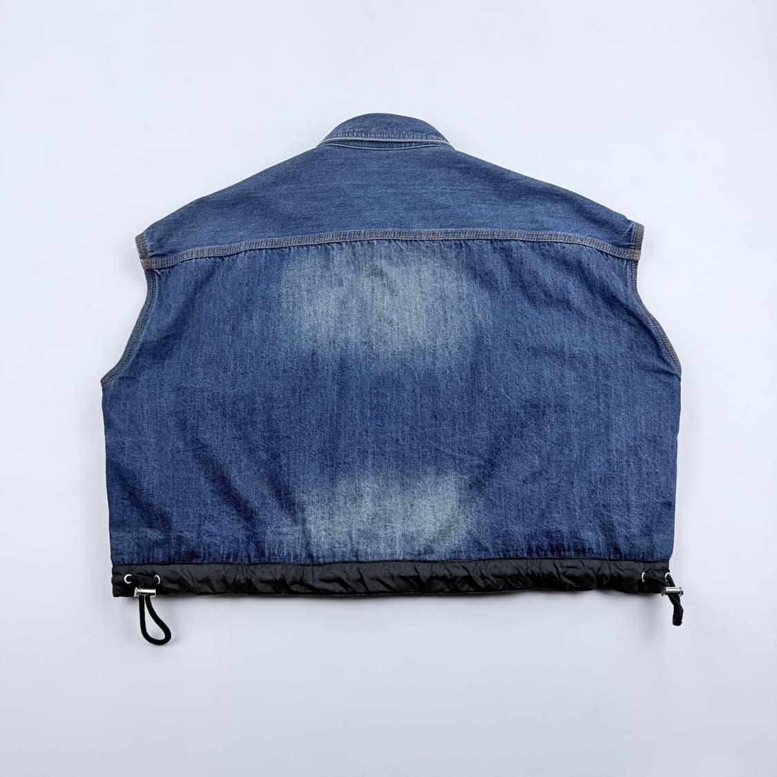 사카이 sacai 스트링 햄 데님 슬리브리스 셔츠 상품이미지6