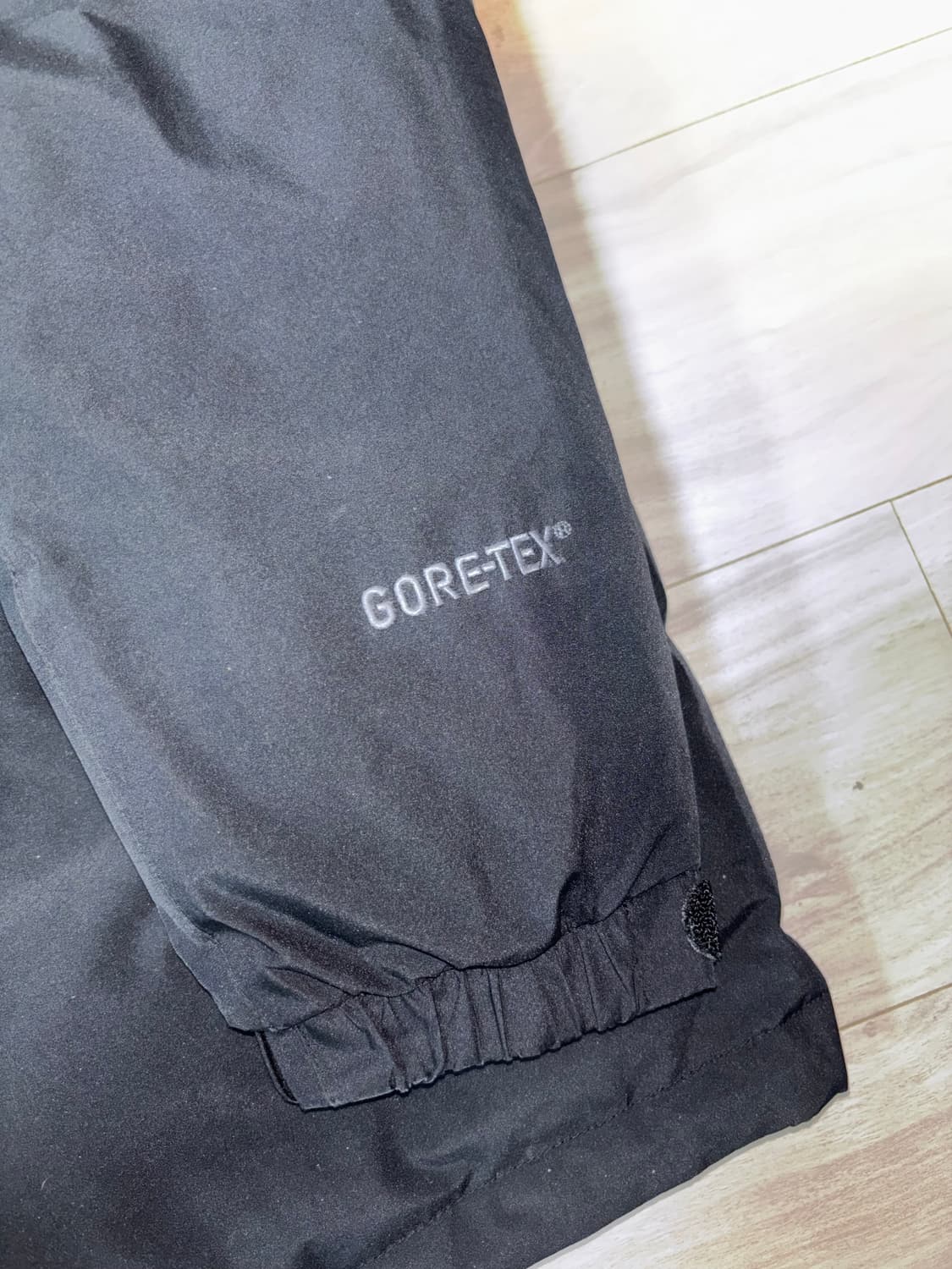 black yak 패딩 gortex 상품이미지4