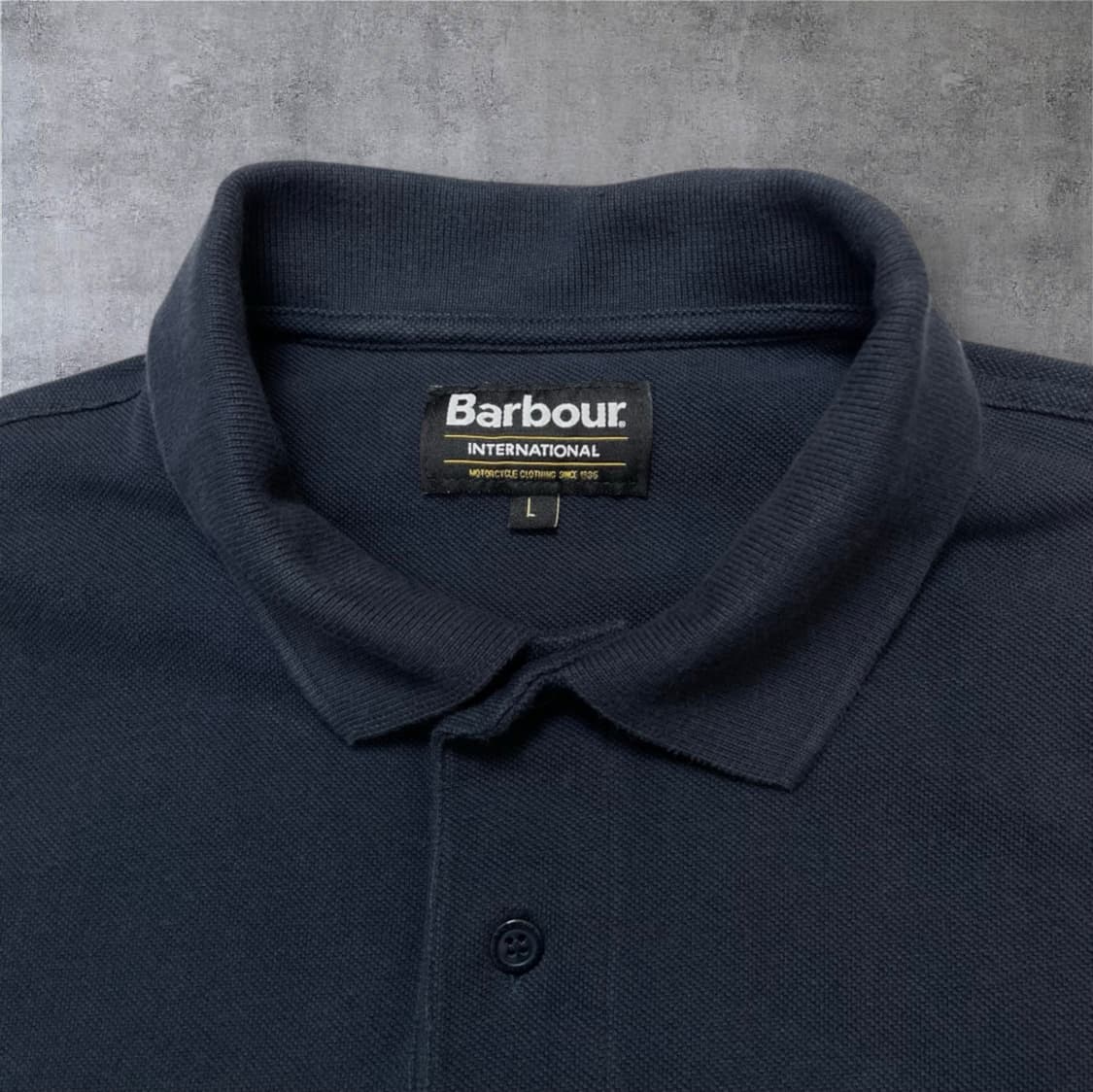 바버 인터내셔널 Barbour 네이비 로고 반팔 카라티 M 상품이미지3