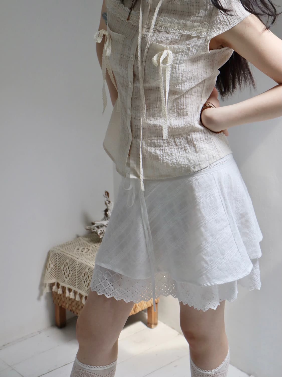 Sicastra 화이트 펀칭레이스 미니스커트 F 상품이미지2