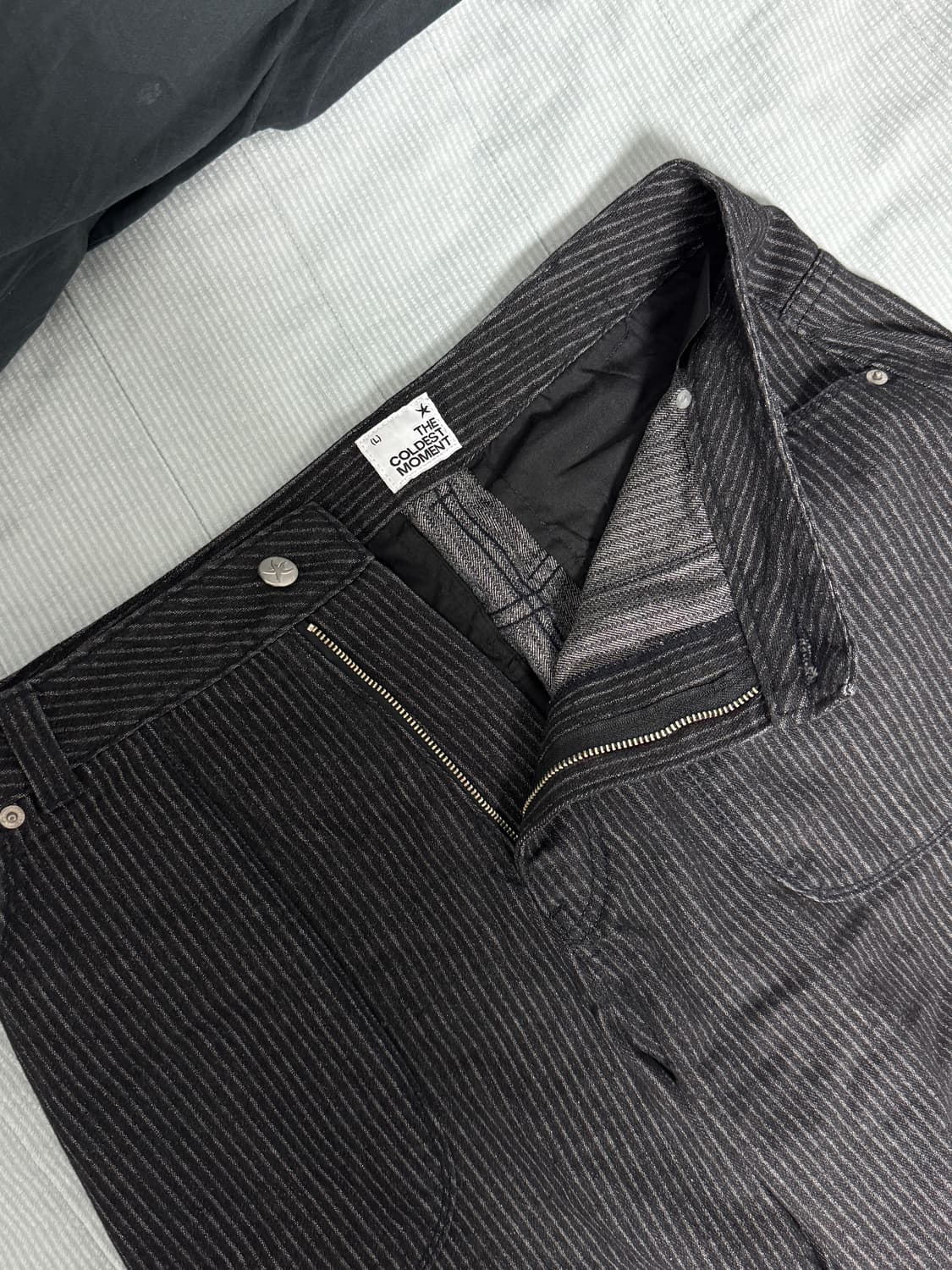 더콜디스트모먼트 TCM starfish pin stripe pants 상품이미지4