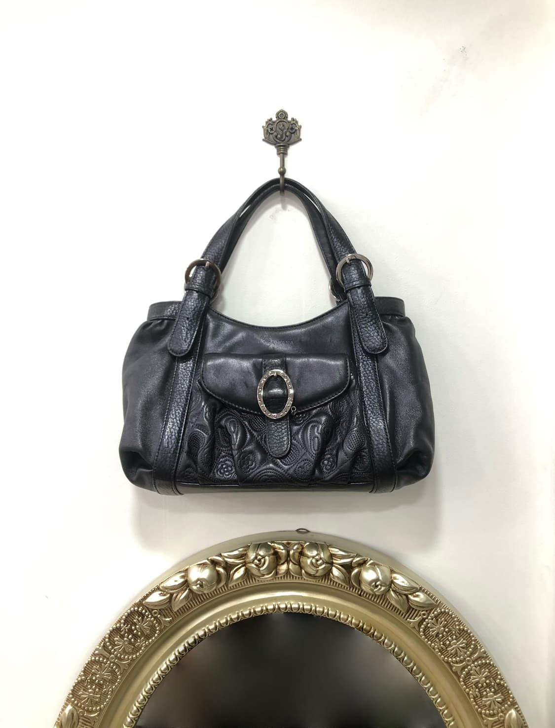 BANA BANA cubic ring leather bag 상품이미지1