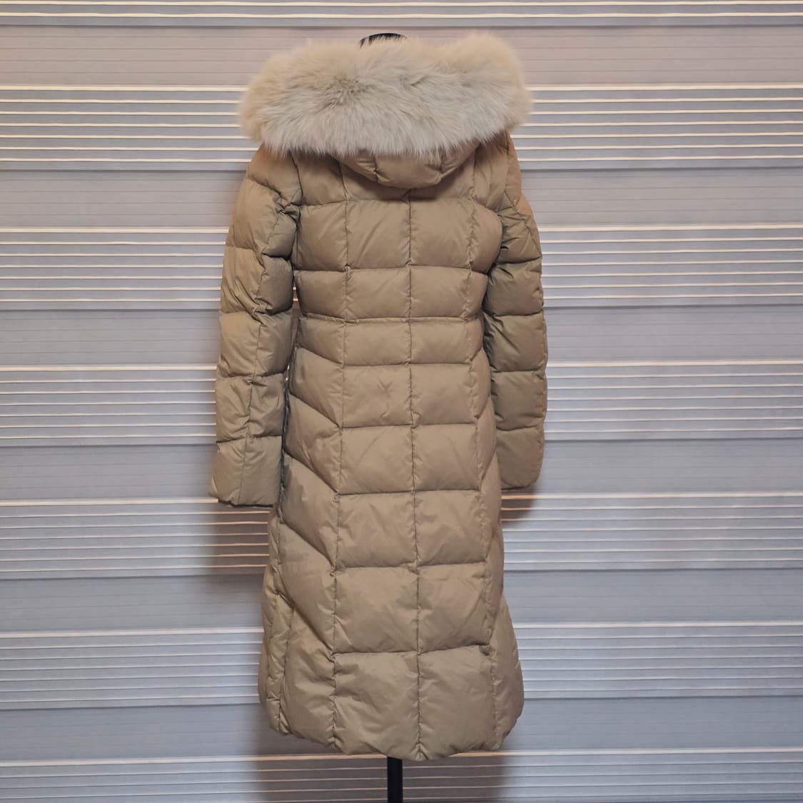 《새상품》리얼폭스털 후드 구스롱패딩 상품이미지3