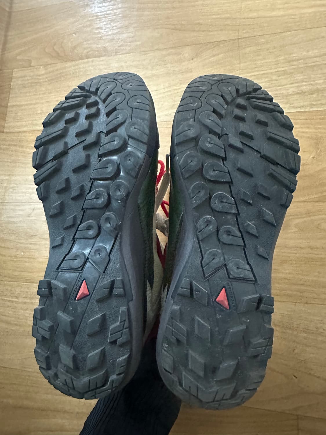 살로몬x브로큰암 콜라보 240 상품이미지6