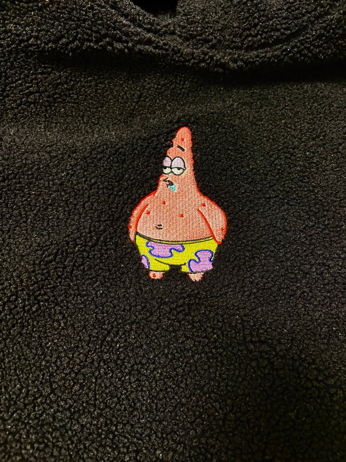 H&M 스폰지밥 뚱이 자수 후리스 후디 상품이미지4