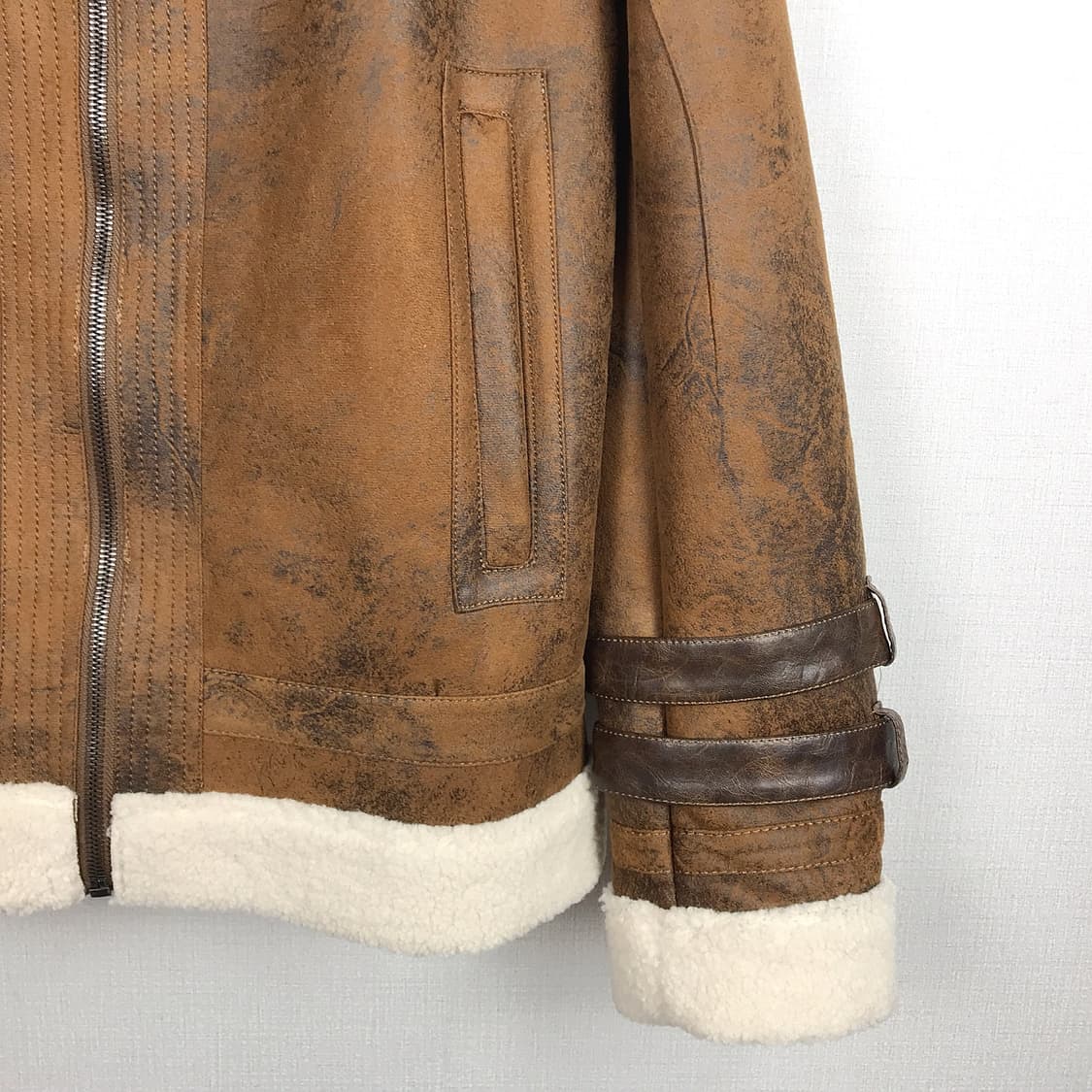 자라 ZARA 무스탕 점퍼 남성L 상품이미지2