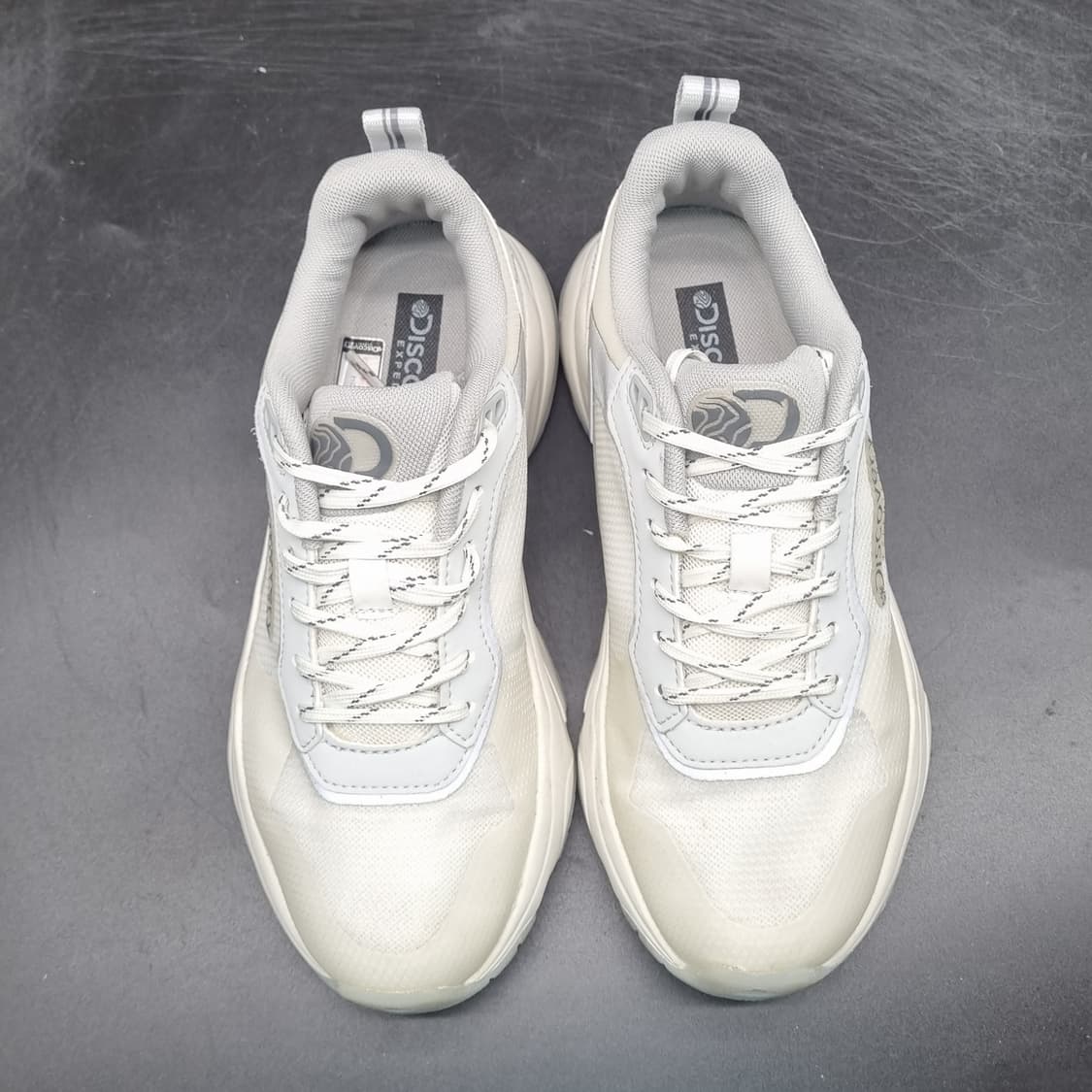 디스커버리 익스페디션 운동화 235 상품이미지2