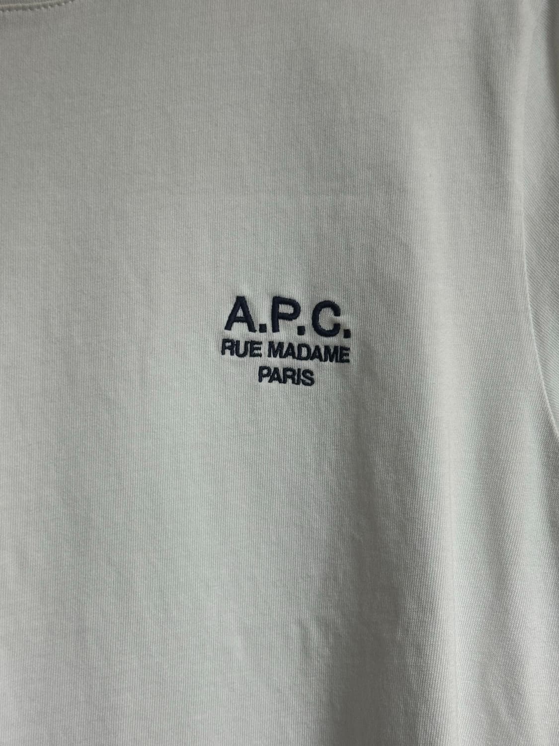 APC 화이트 티 L 95,100 상품이미지2