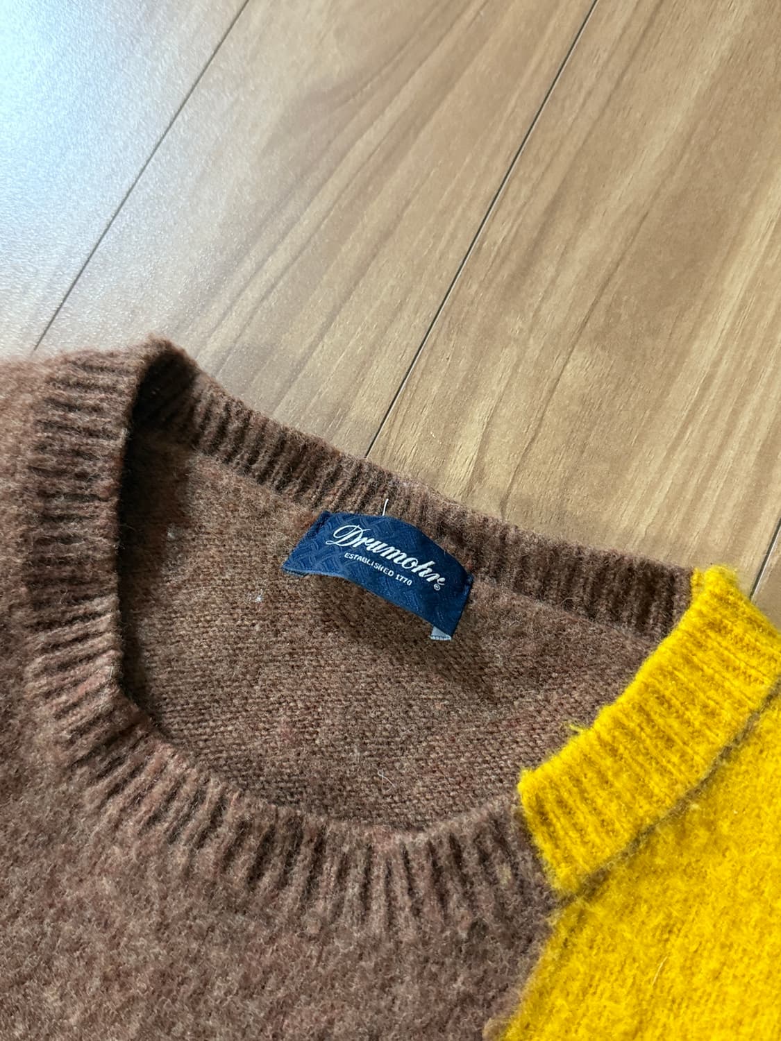 드루모어 양모 100%니트 46사이즈 상품이미지2