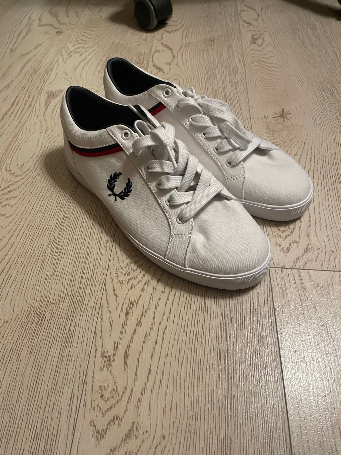 프레드 페리 fred perry 베이스라인 캔버스 상품이미지1