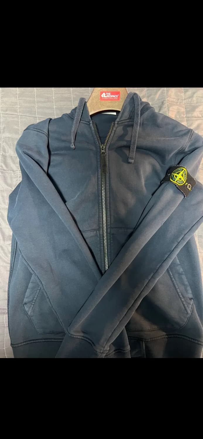 스톤아일랜드 후드집업 상품이미지1