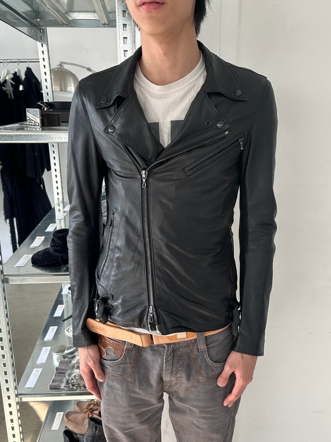 어태치먼트 사슴 가죽 라이더 자켓 상품이미지2