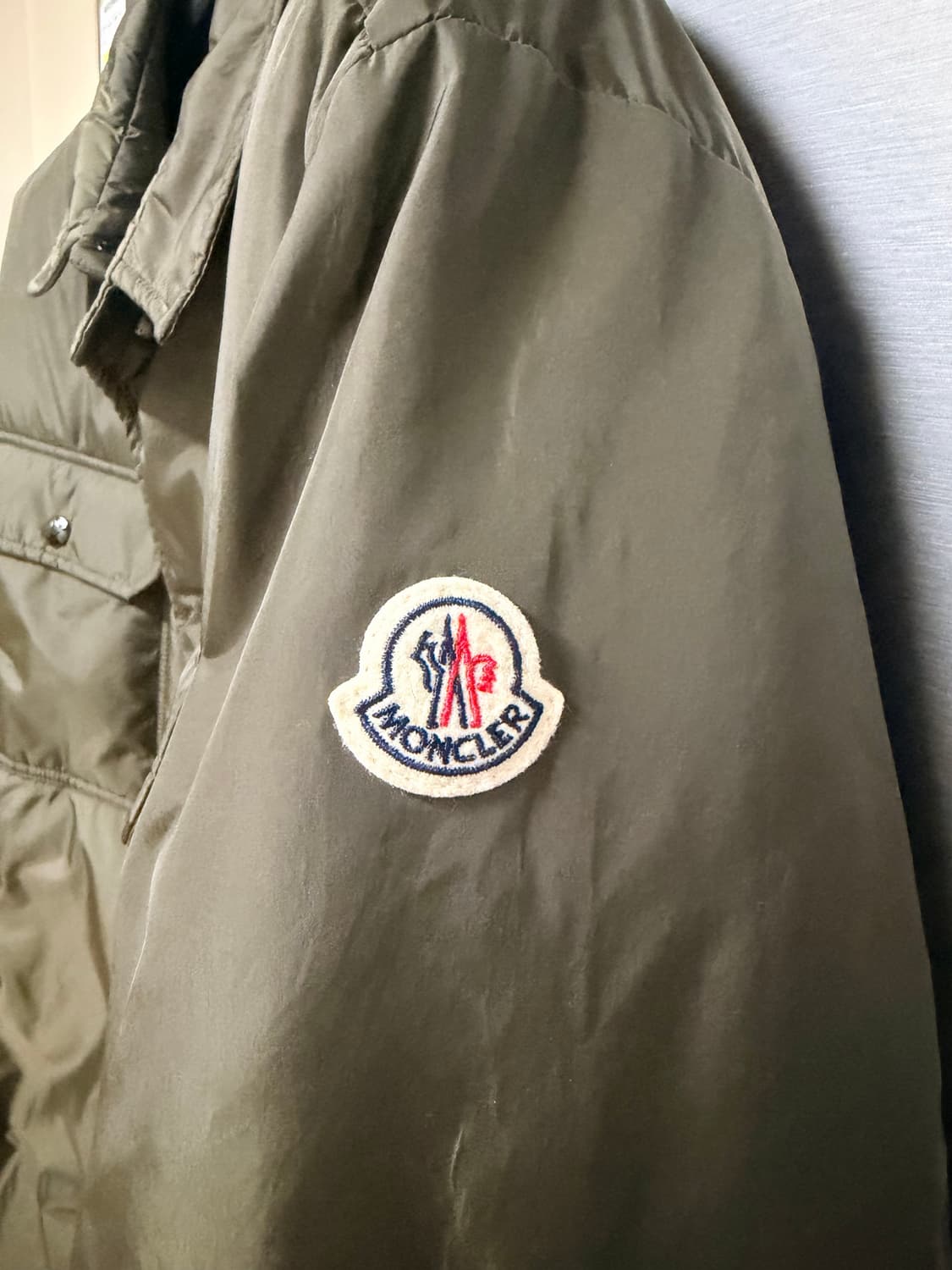 몽클레어 미오만드레 카키 백화점구매 상품이미지4