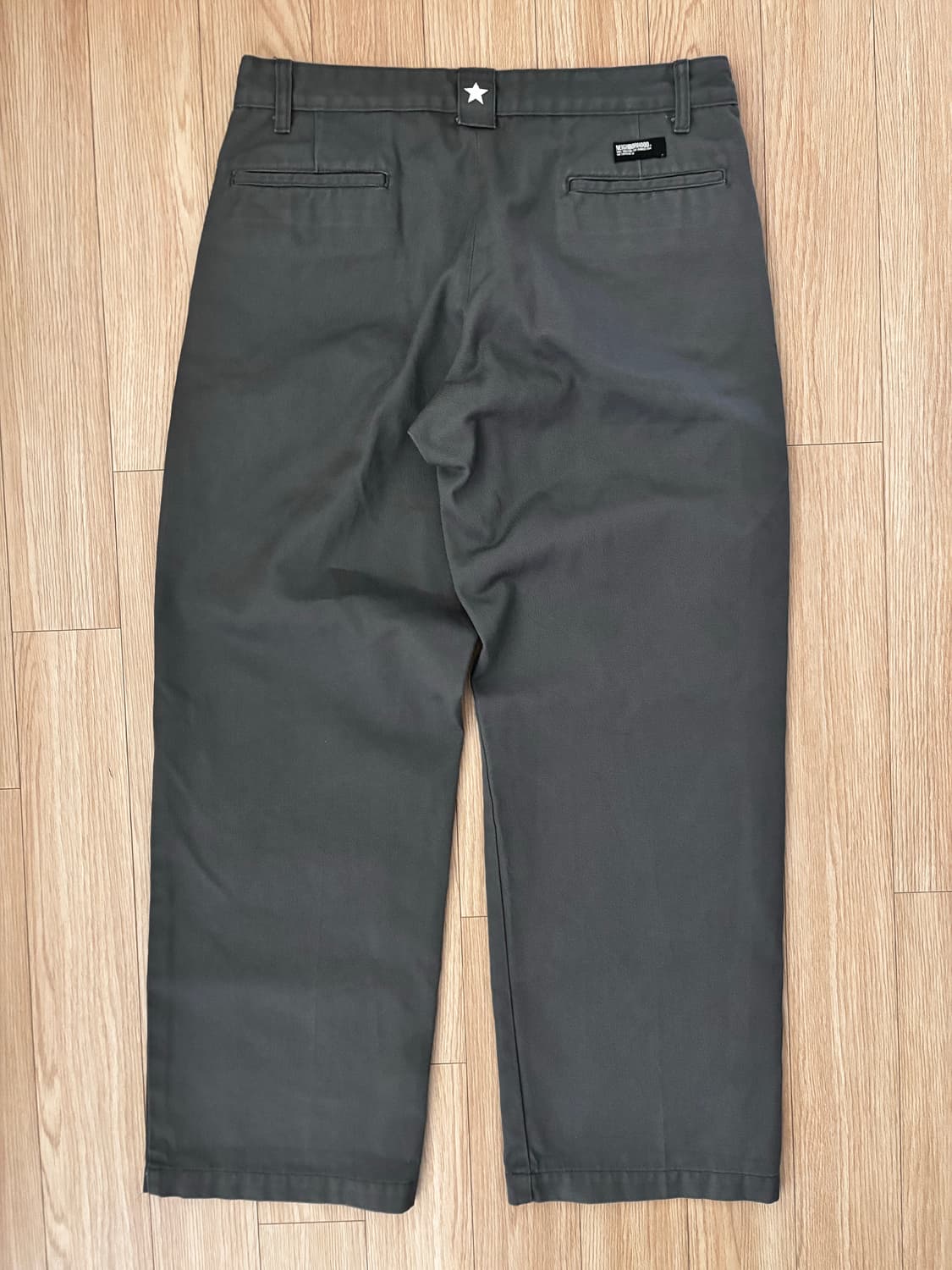 네이버후드 워크팬츠 상품이미지3