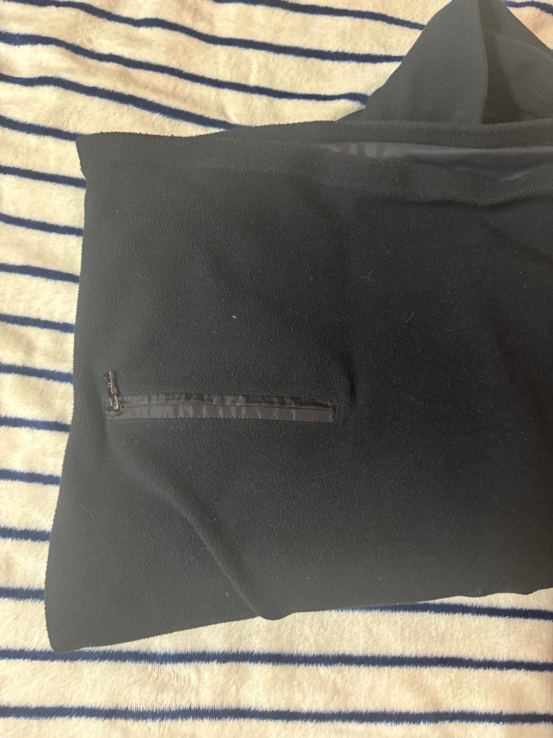 프라다 스포츠 후리스 집업 니트 상품이미지3