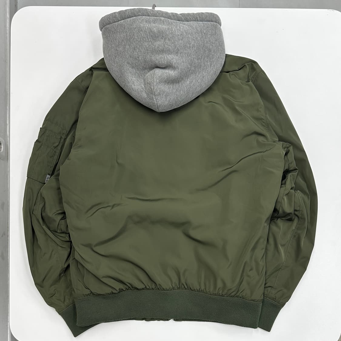 홀리스터 카키 후드 항공점퍼 상품이미지2