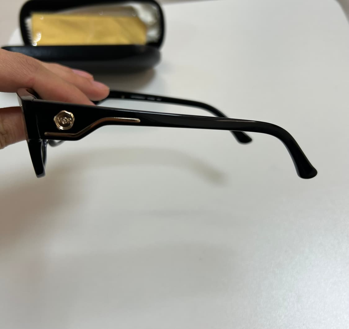 VIKTOR&ROLF 금장 뿔테안경 상품이미지2