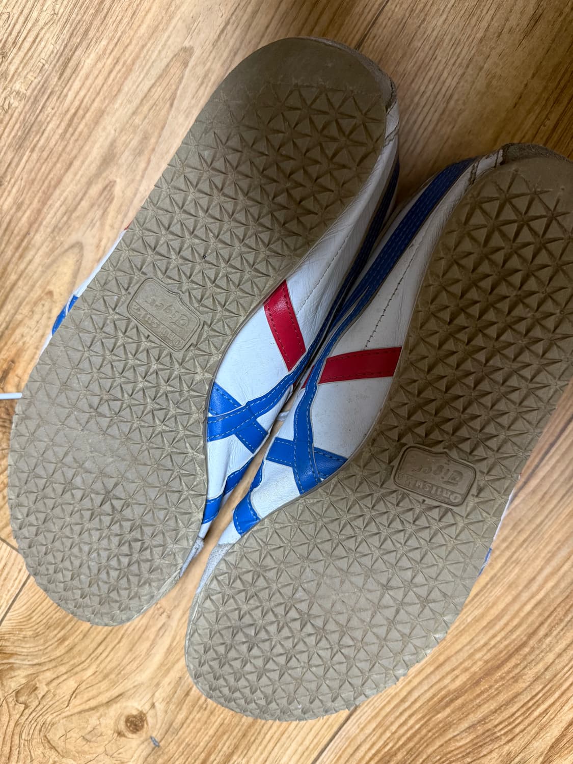 오니츠카타이거 270 상품이미지2