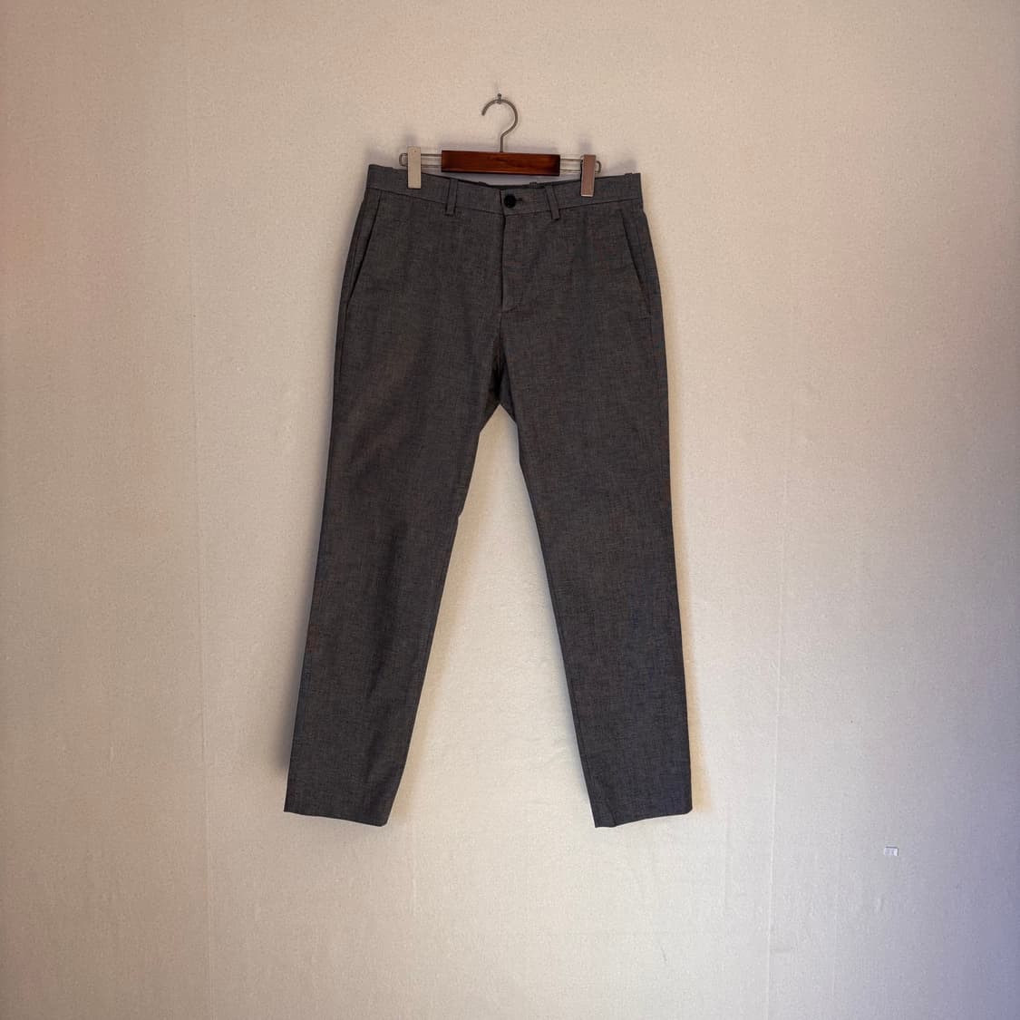 띠어리 32 슬림 그레이 팬츠 슬랙스 스판 세련된 실루엣 상품이미지9