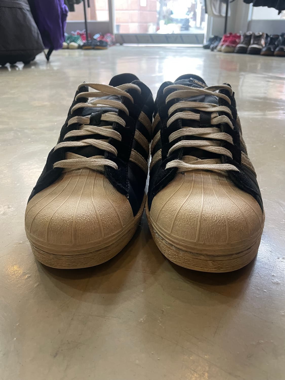 아디다스 슈퍼스타 82 블랙 화이트 275 상품이미지3