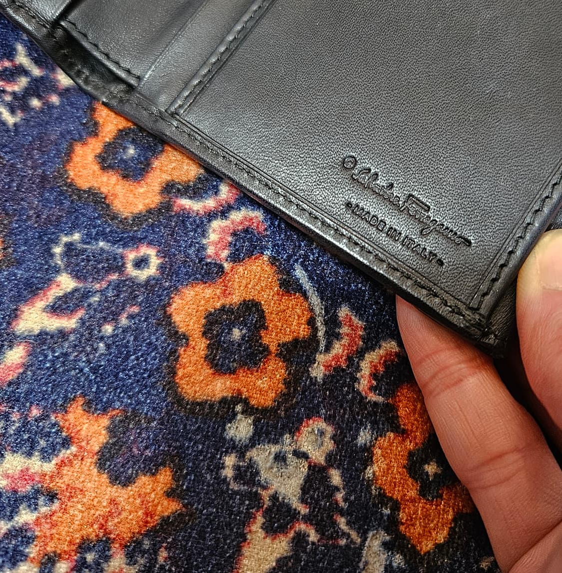 살바토레 페라가모 빈티지 가죽 지갑 16 x 10 size 상품이미지8