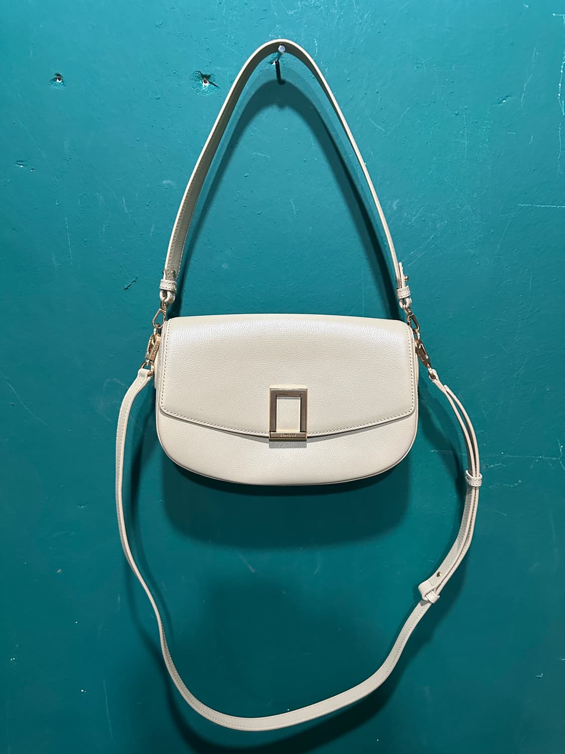 쿠론 가죽 크로스백 아이보리 상품이미지2