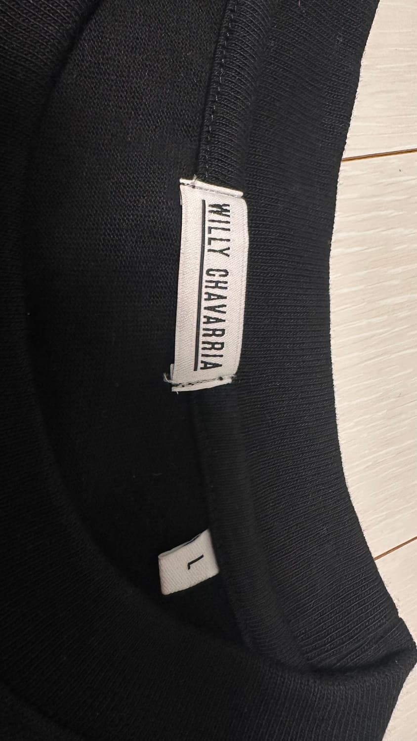 willy chavarria 레드 폰트 티셔츠 L사이즈 상품이미지3