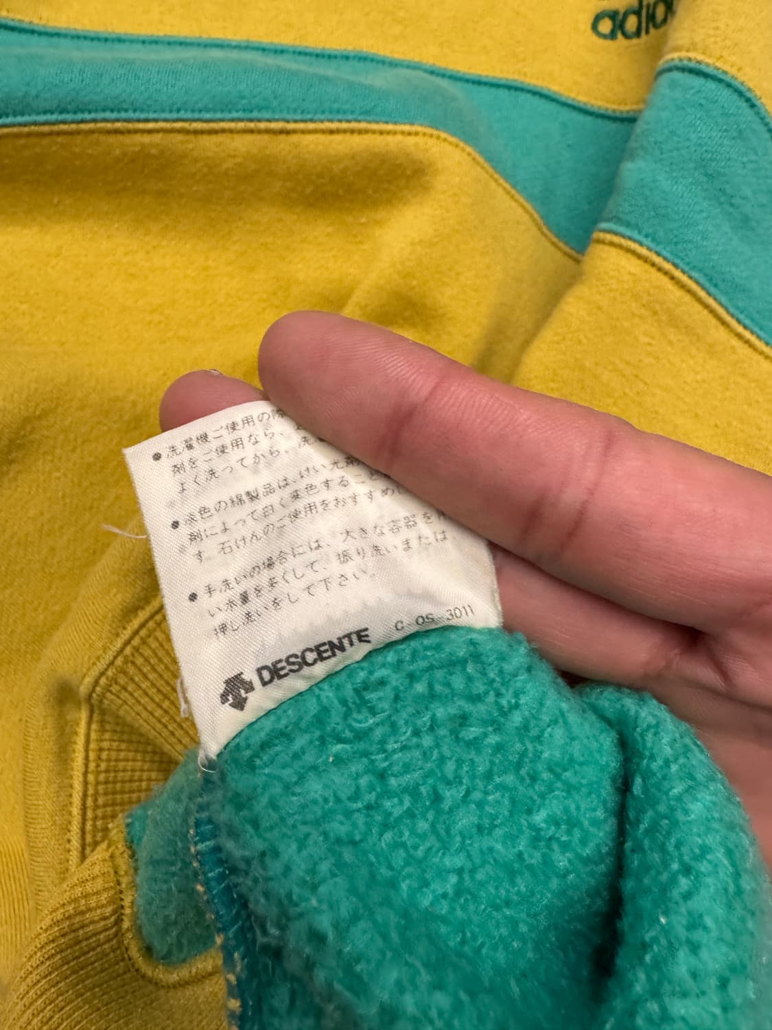 OS)CLUB adidas 빈티지 배색 기모 스웻셔츠 상품이미지4