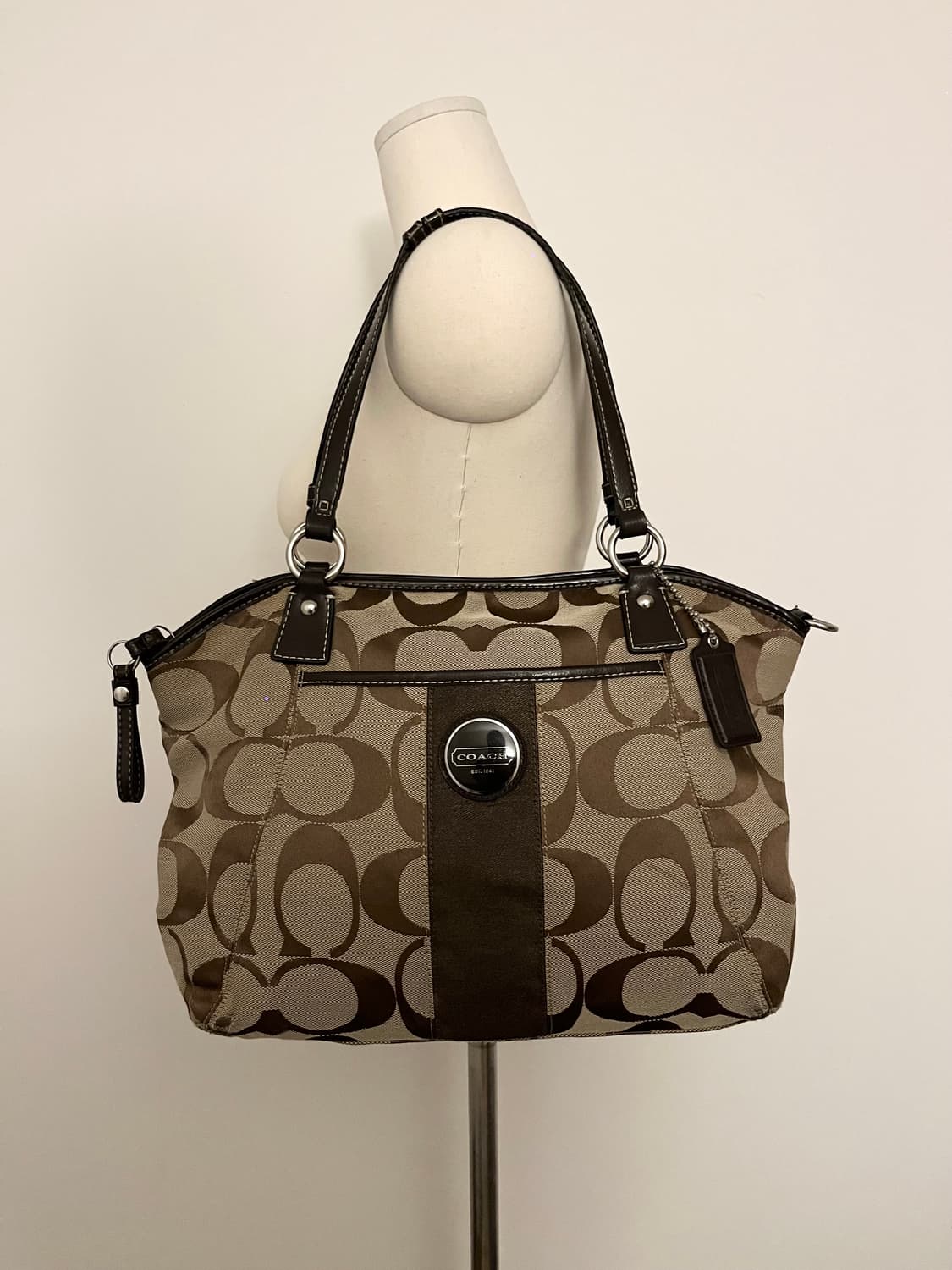 🎉BLACK FRIDAY🎉 Coach basic bag 상품이미지1