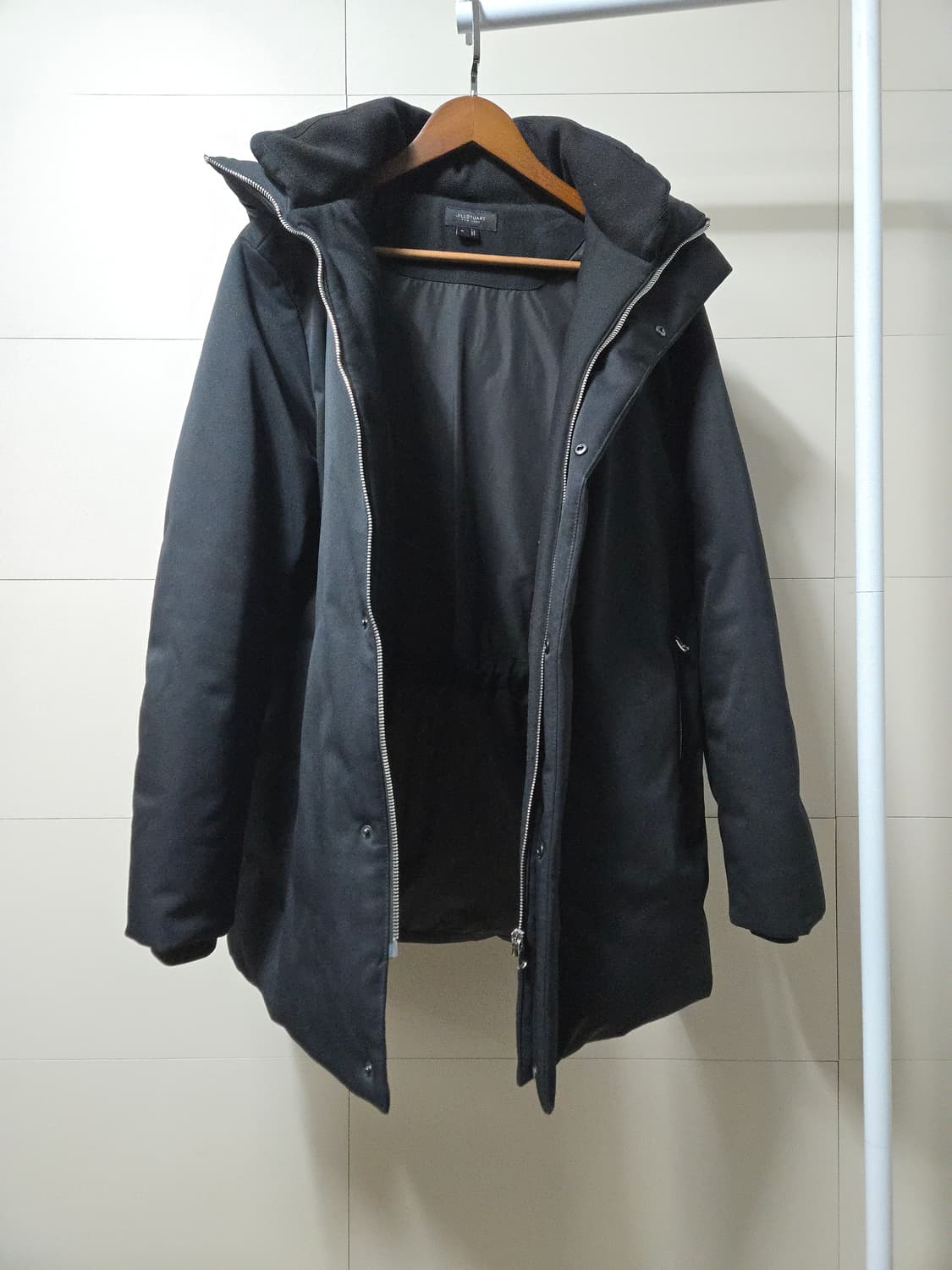 질스튜어트 구스 다운 후드 점퍼 여유있는 95 (100과 95사이 사이즈 상품이미지2