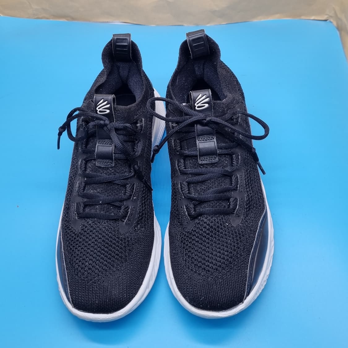 언더아머 커리 플로우8 농구화290. 상품이미지2