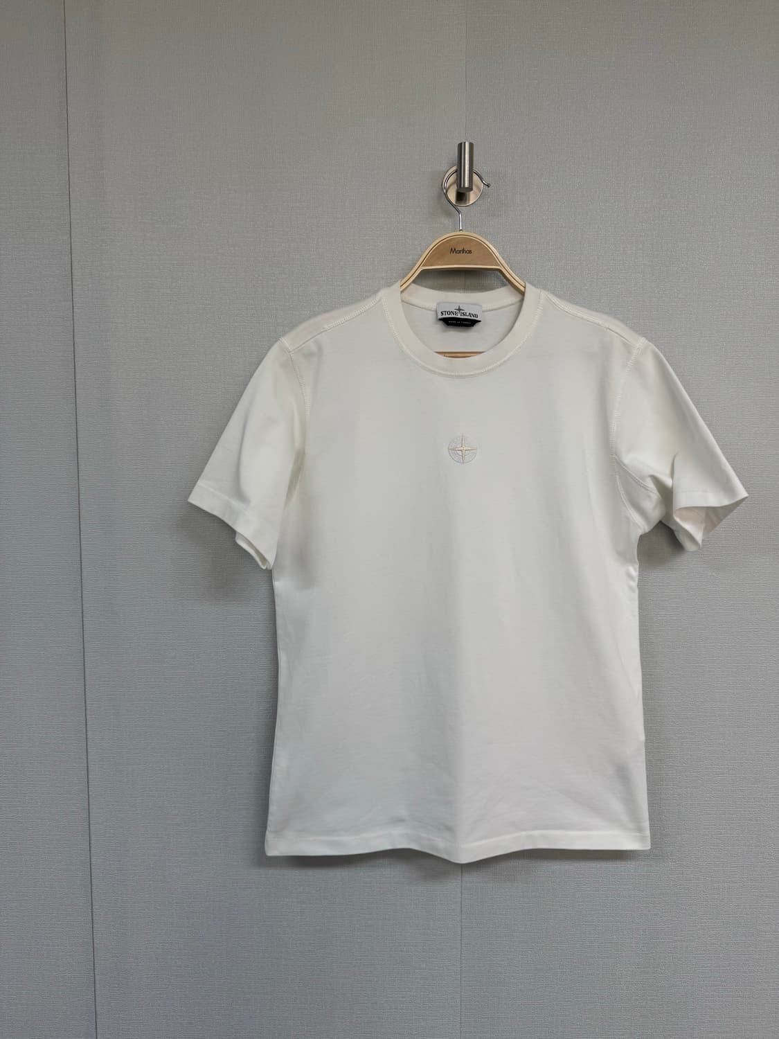 스톤아일랜드 자수로고 반팔 티셔츠 상품이미지1
