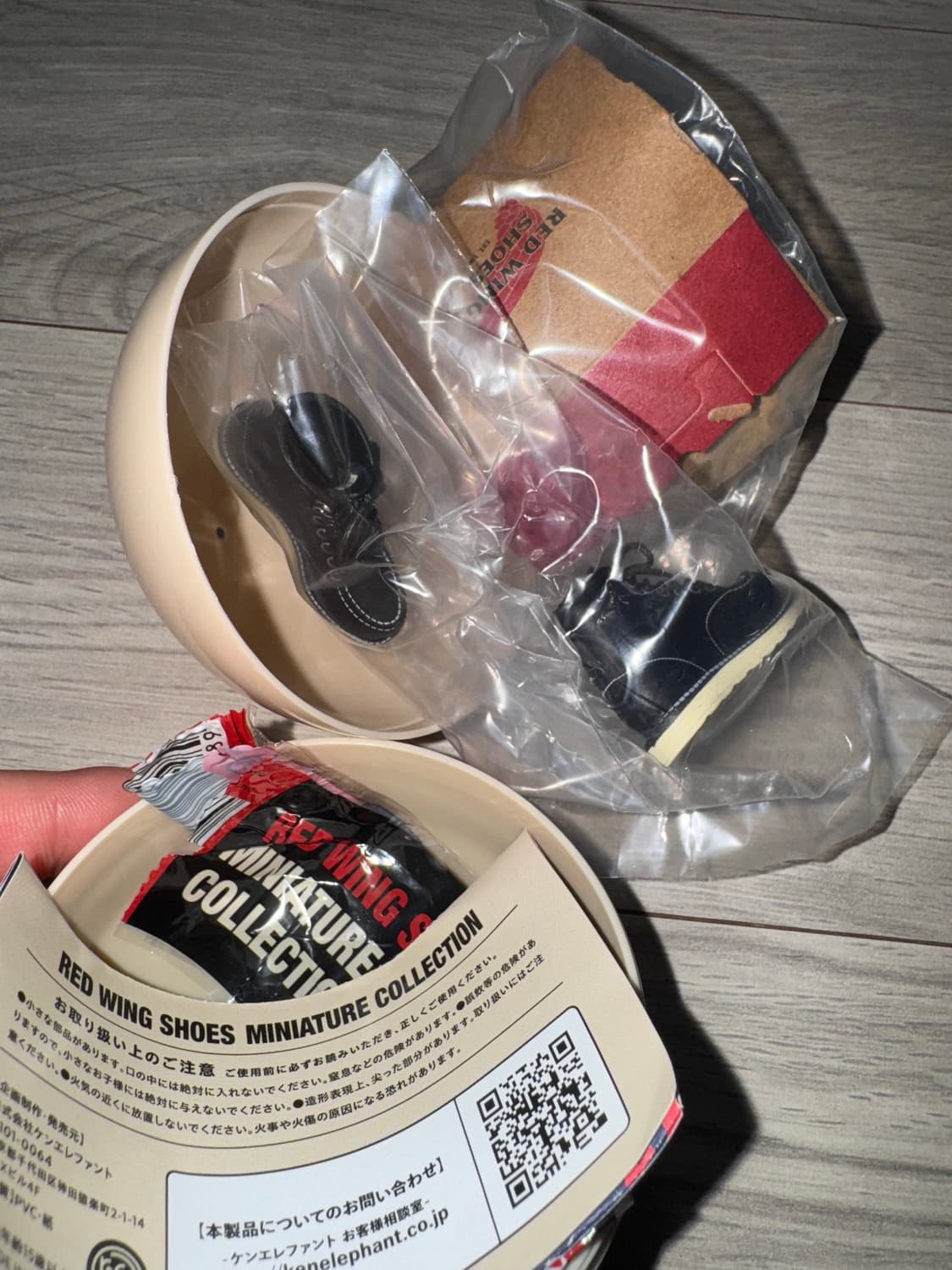 레드윙 부츠 미니어쳐 컬렉션 피규어 상품이미지1