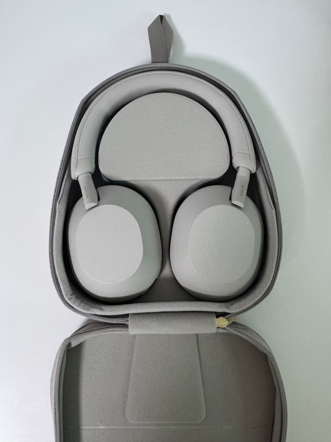  소니 헤드셋 wh-1000xm5 실버 상품이미지1