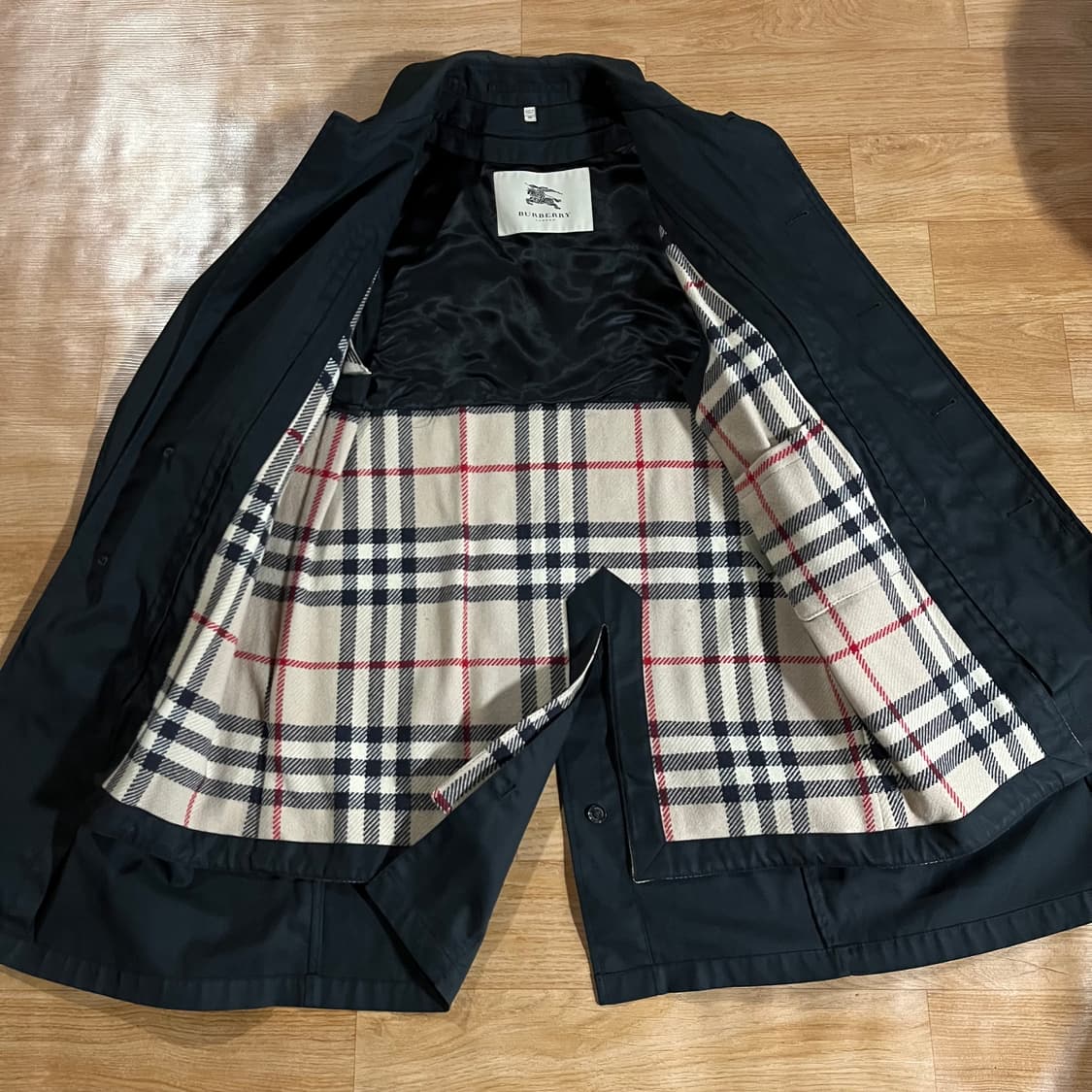 [105] 버버리 내피 맥코트 상품이미지8