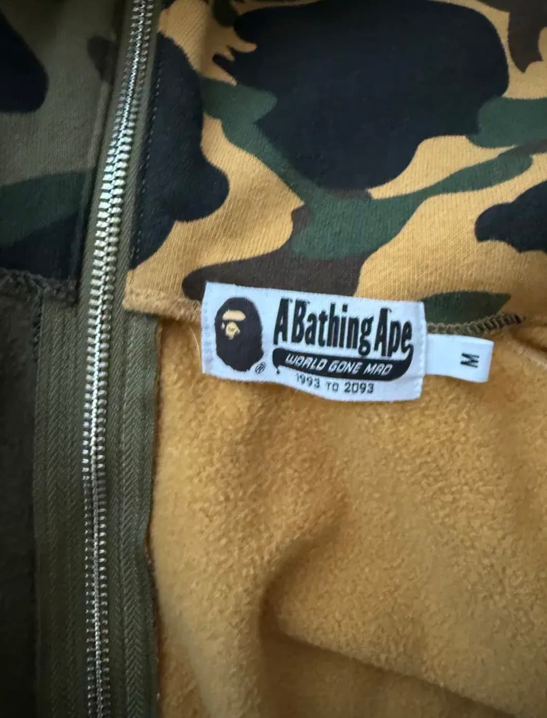 베이프 퍼스트 카모 세퍼레이트 샤크 풀 집 후드 옐로우 상품이미지6